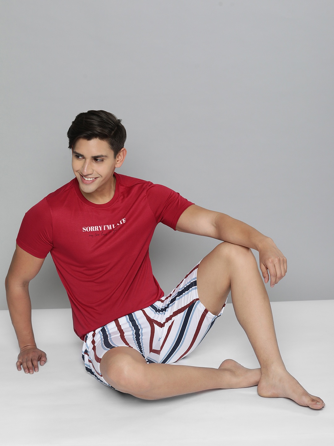 

Mast & Harbour Men Printed Night suit, Fuchsia