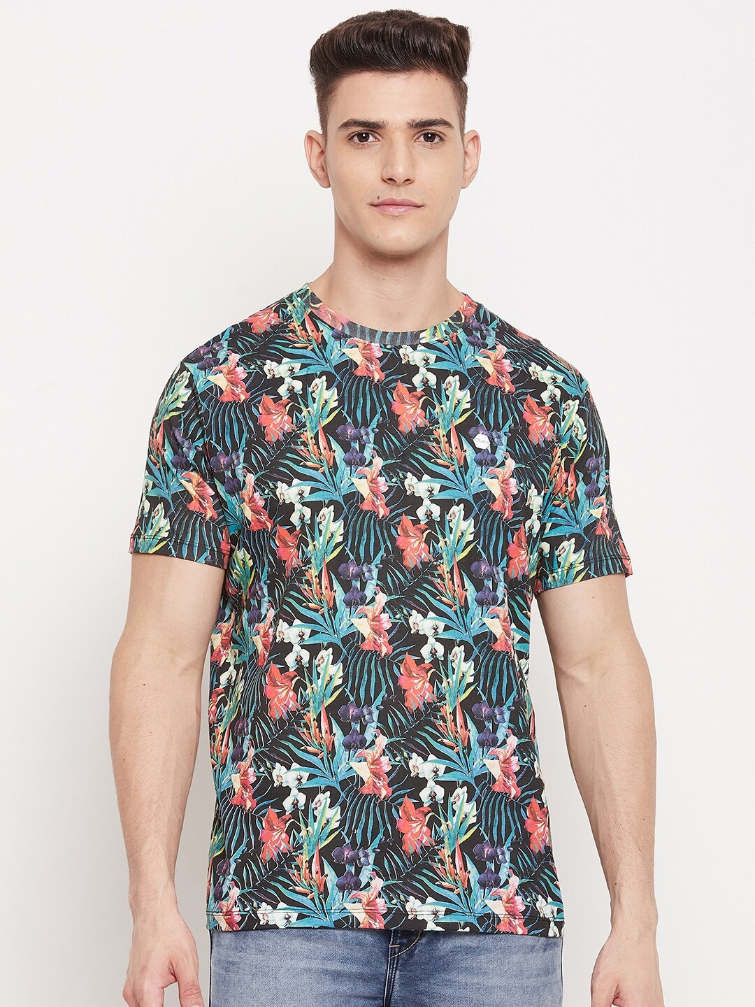 

Duke Men Green Floral Printed Tropical Slim Fit T-shirt