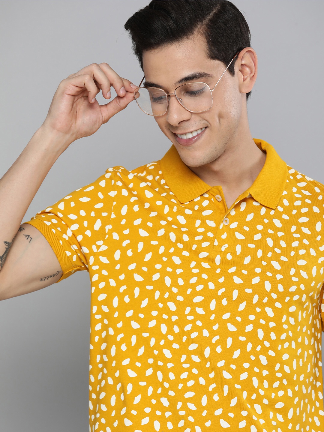 

Mast & Harbour Men Mustard Yellow & White Floral Printed Polo Collar Pure Cotton T-shirt