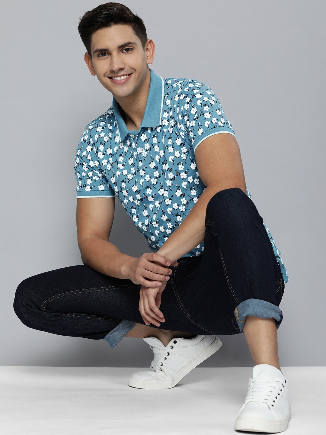 

Mast & Harbour Men Floral Printed Polo Collar Pure Cotton T-shirt, Blue