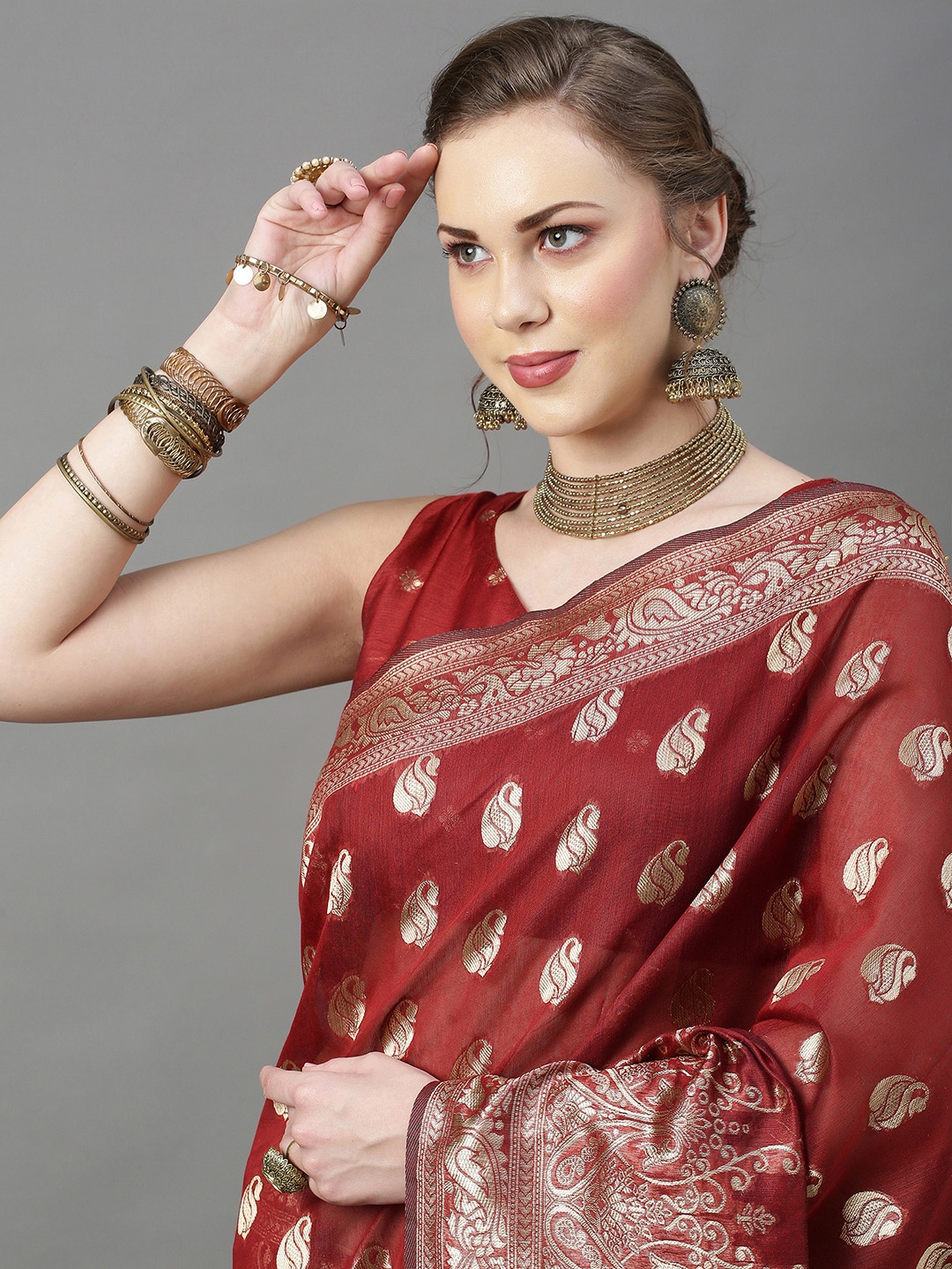 

Mitera Maroon & Gold-Toned Woven Design Silk Cotton Saree