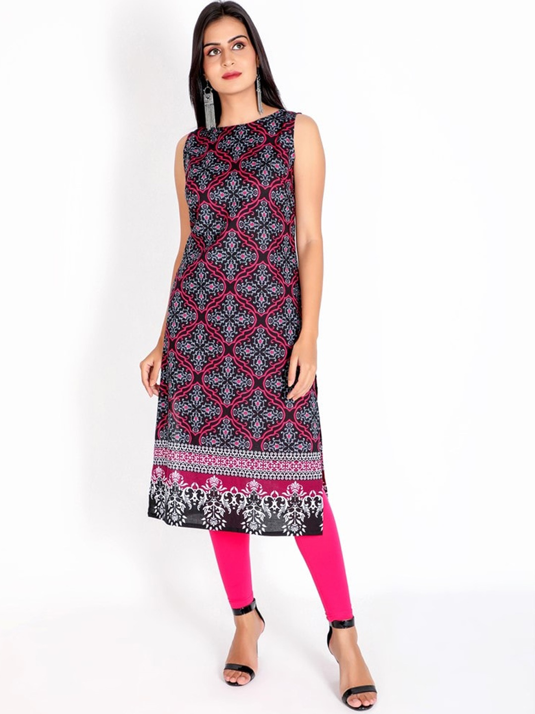 

SUTI Women Black Floral Printed Kurta