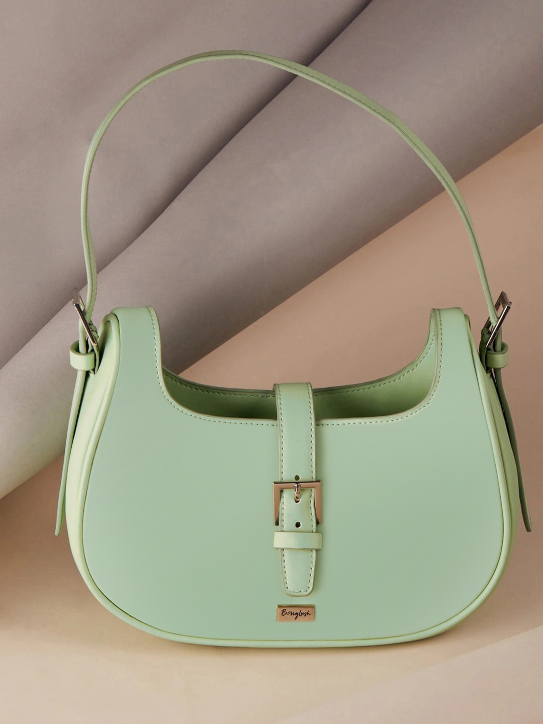 

Berrylush Women Green Shoulder Bag