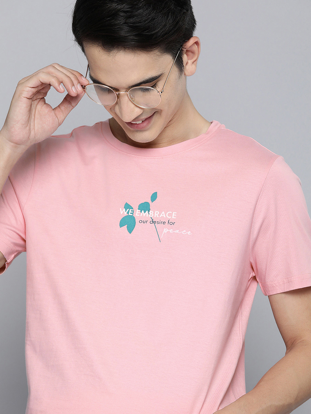 

Mast & Harbour Men Pink Typography Printed T-shirt