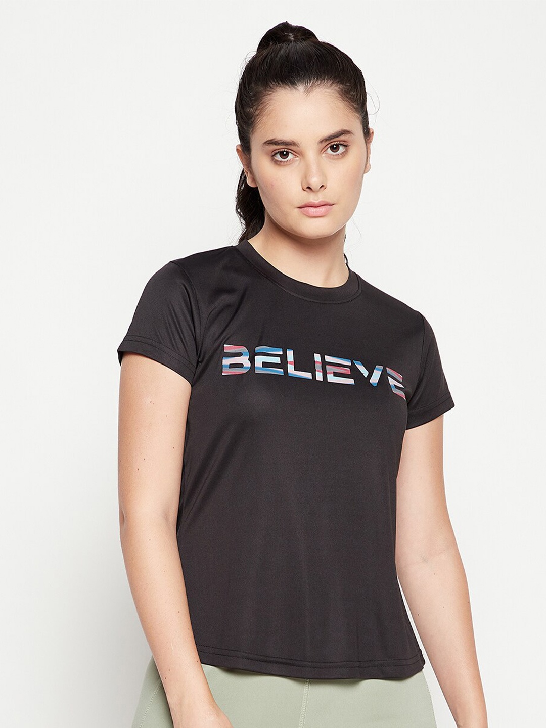 

Clovia Women Black Typography Printed Slim Fit T-shirt