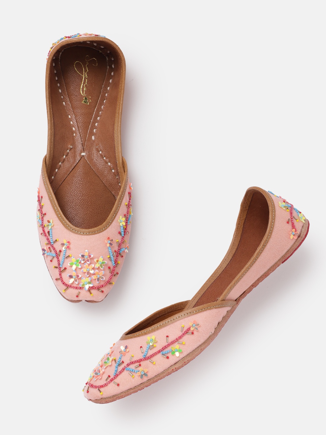 Sangria Women Floral Embellished Handcrafted Mojaris, Peach