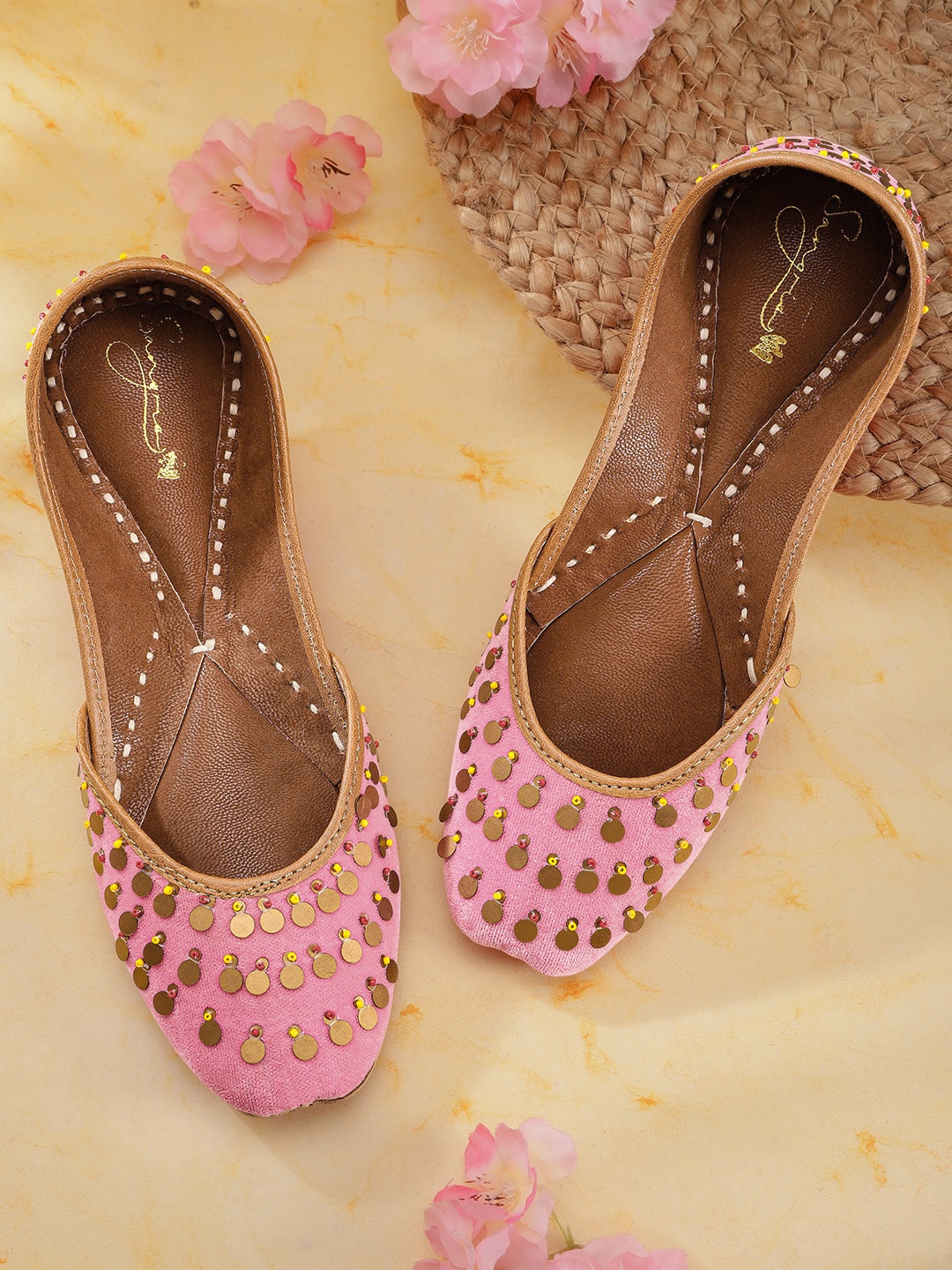 

Sangria Women Pink & Gold Embellished Ethnic Mojaris