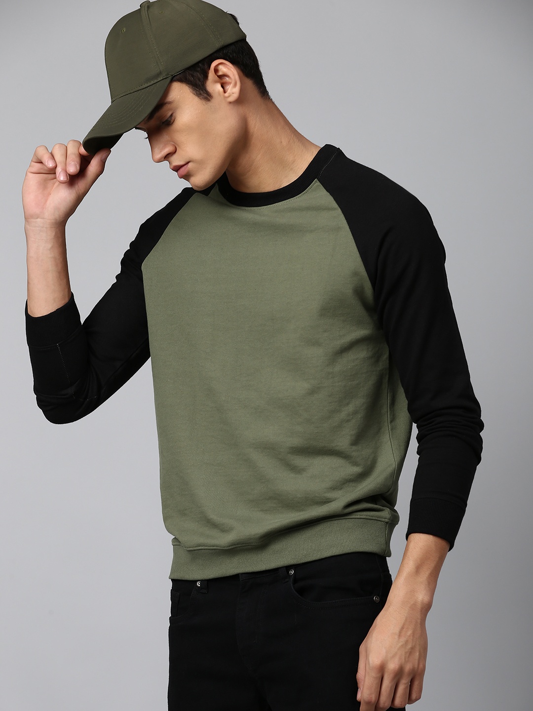 

Dennis Lingo Men Olive Green and Black Color Blocked Sweatshirt