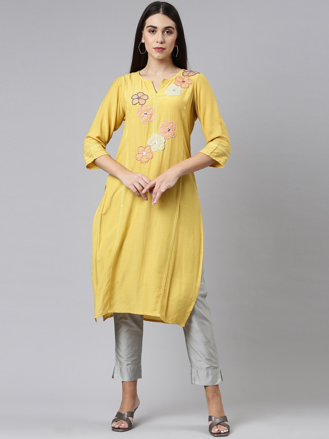 

Neerus Women Yellow Floral Printed Patchwork Floral Kurta