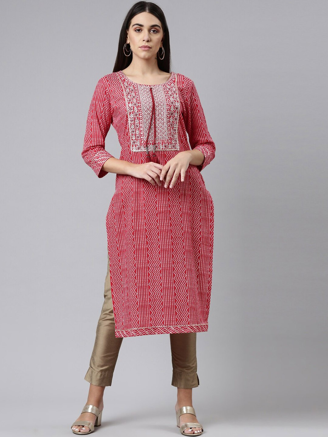 

Neerus Women Red Ethnic Motifs Printed Cotton Kurta