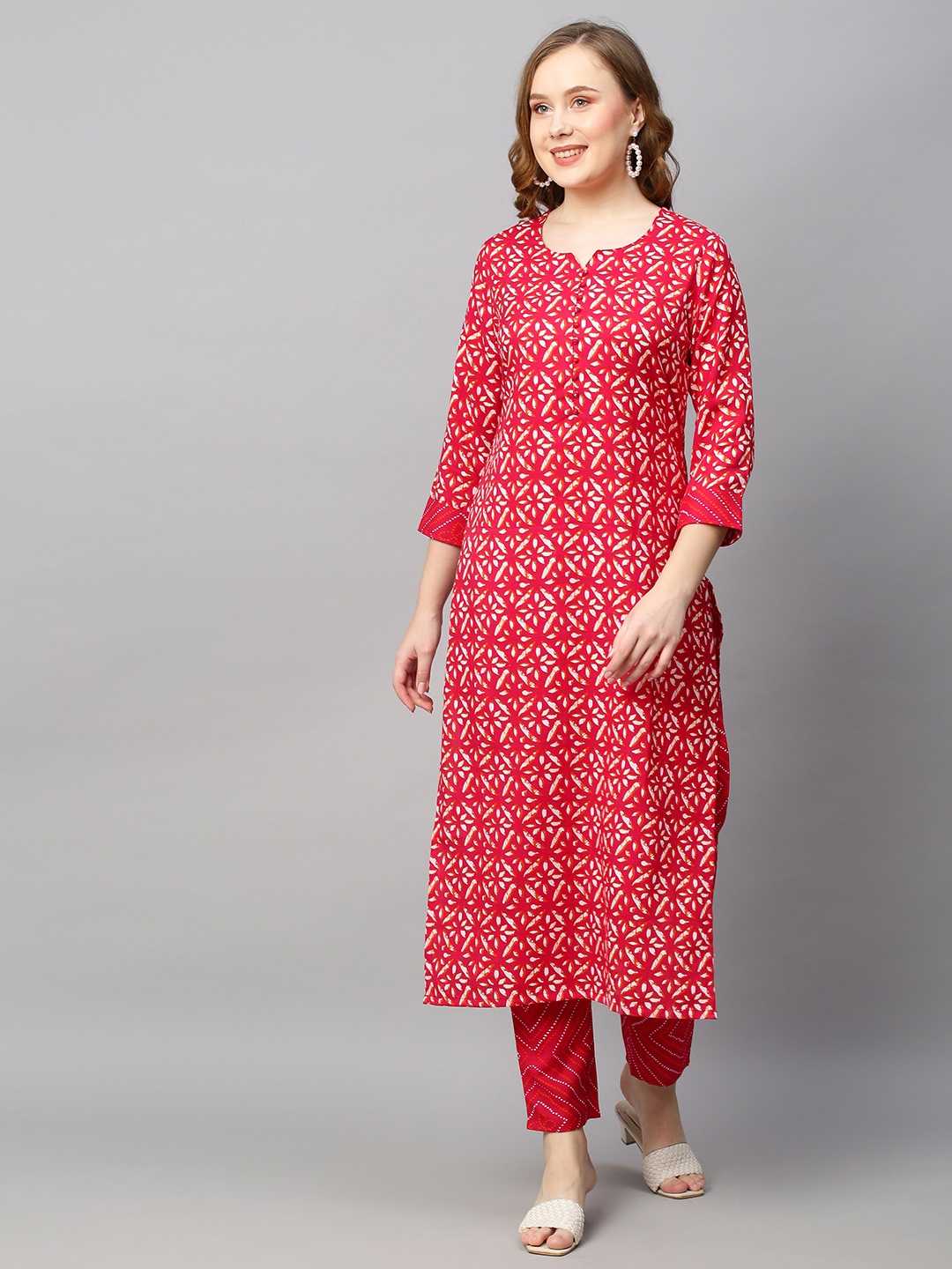 

KALINI Women Pink Ethnic Motifs Printed Kurta with Trousers