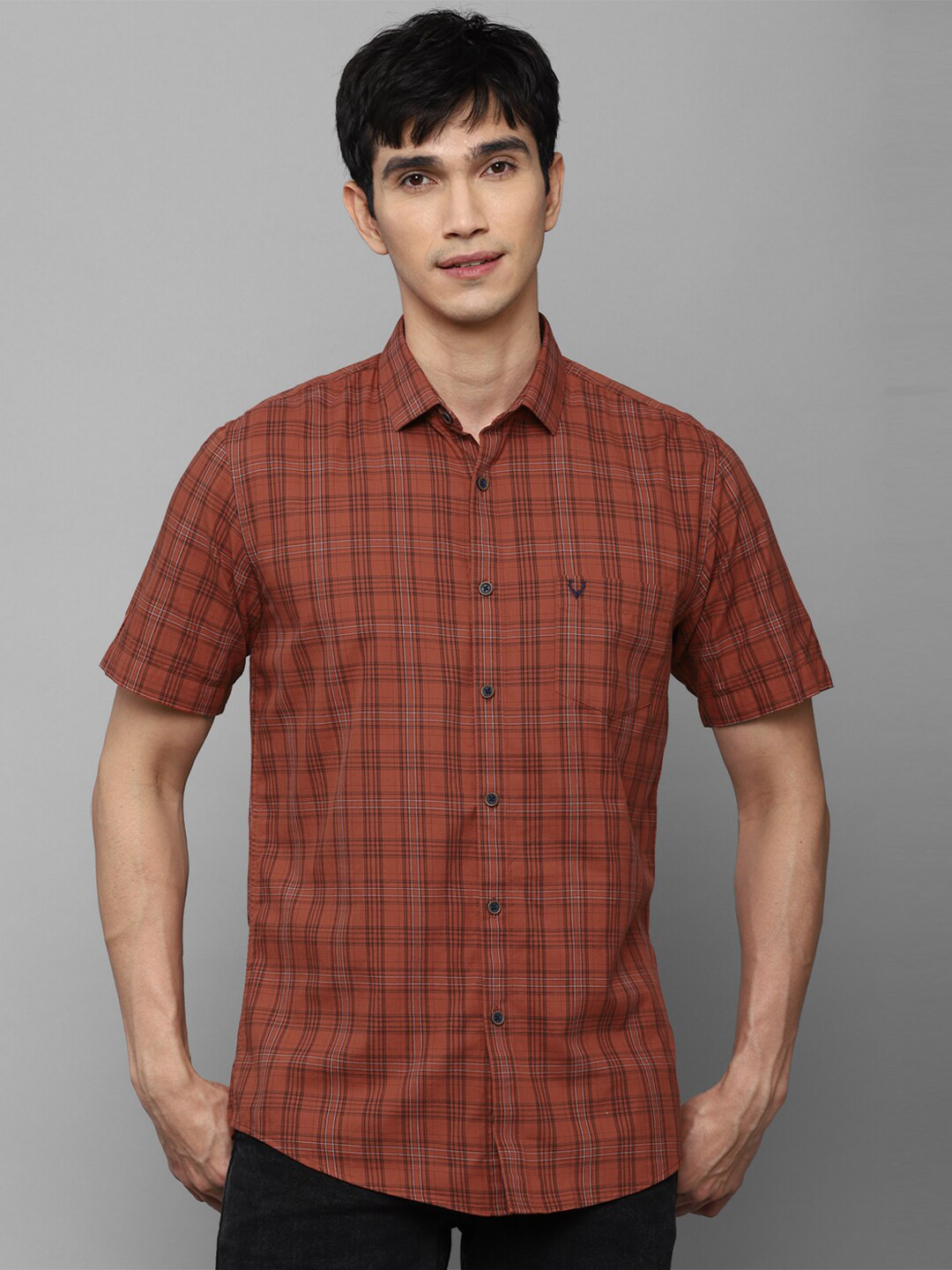 

Allen Solly Men Brown Slim Fit Tartan Checks Checked Cotton Casual Shirt