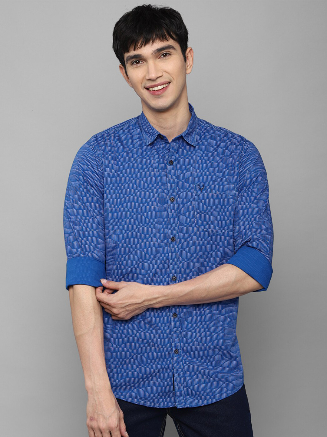 

Allen Solly Sport Men Blue Striped Cotton Casual Shirt