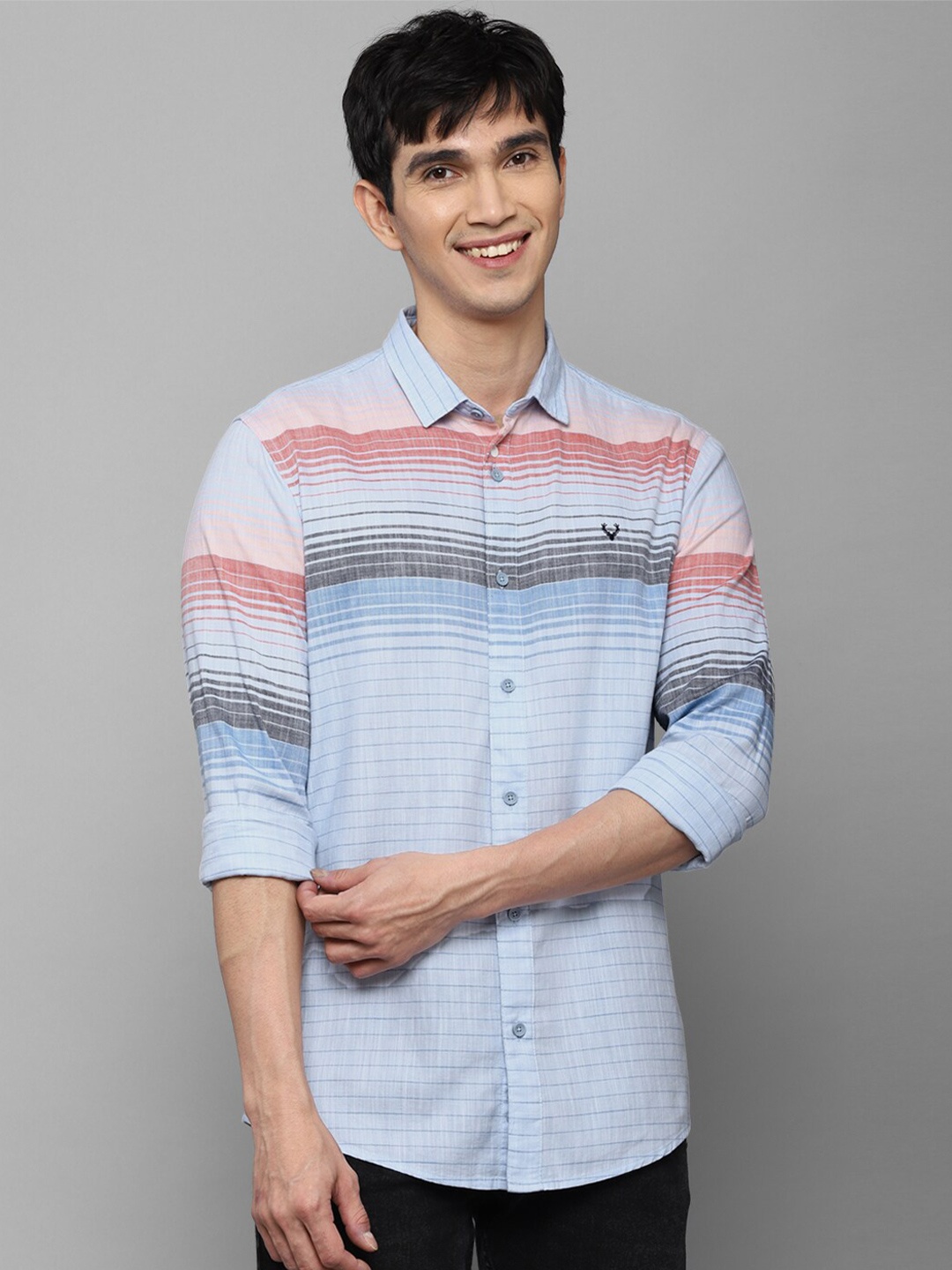 

Allen Solly Sport Men Blue Horizontal Striped Cotton Casual Shirt