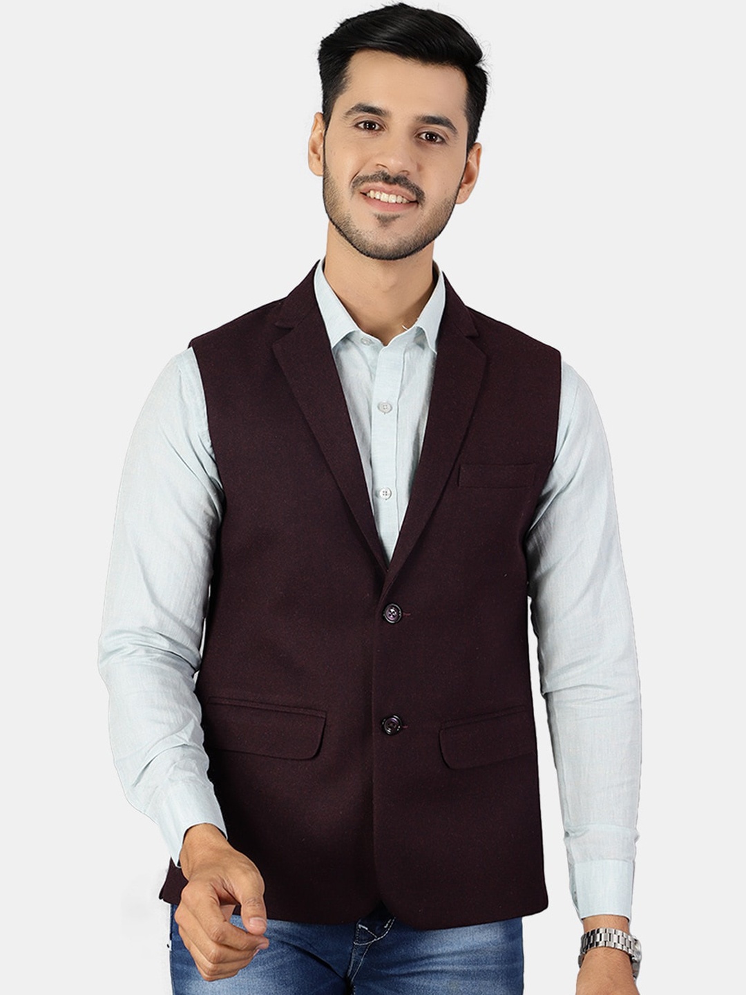 

Wintage Men Purple Solid Woolen Woven Waistcoat, Brown