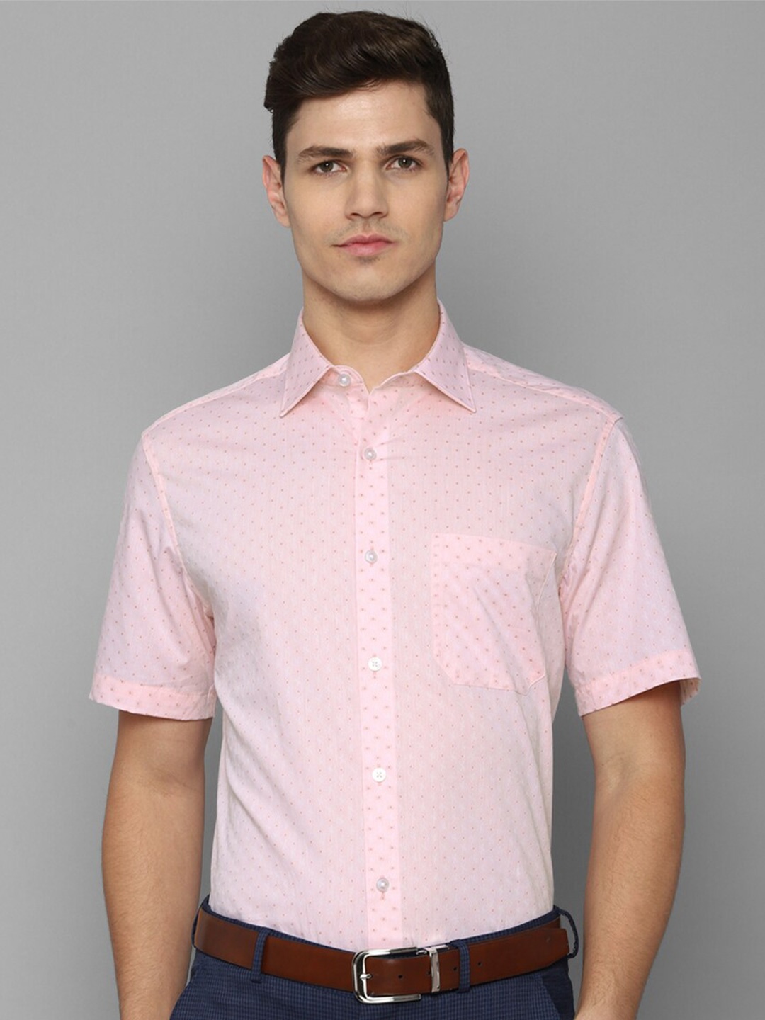 

Louis Philippe Men Pink Formal Shirt