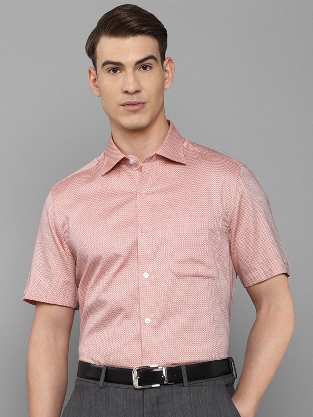 

Louis Philippe Men Pink Cotton Formal Shirt