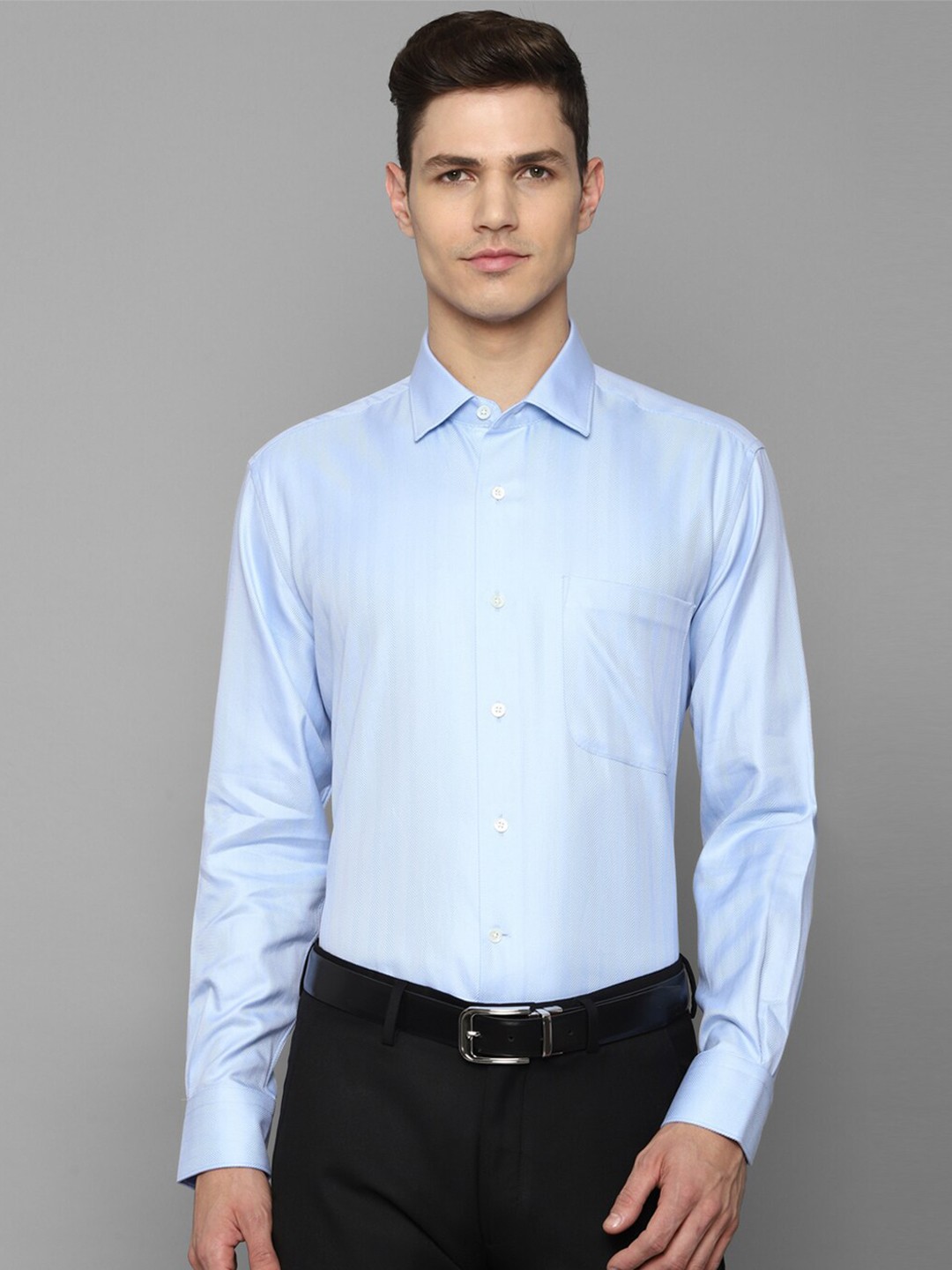 

Luxure by Louis Philippe Men Blue Cotton Formal Shirt