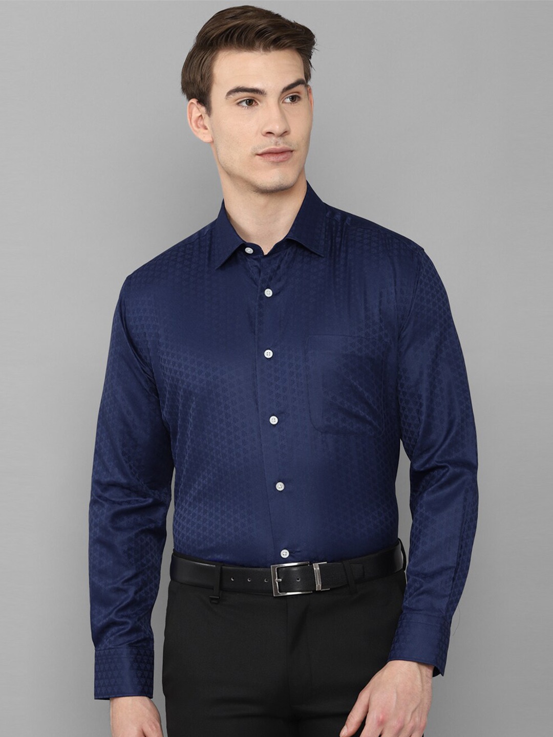 

Luxure by Louis Philippe Men Navy Blue Cotton Formal Shirt