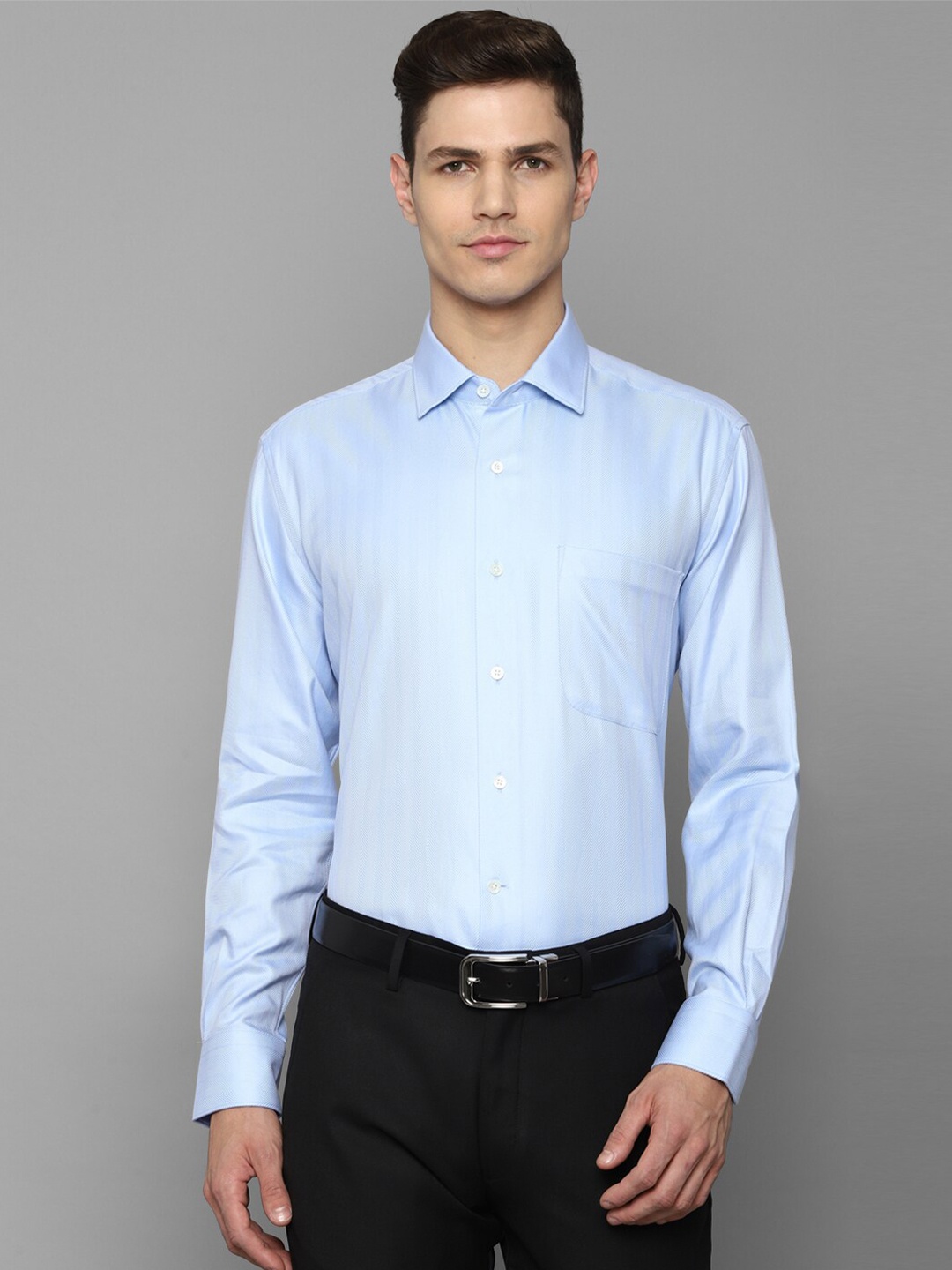 

Luxure by Louis Philippe Men Blue Cotton Formal Shirt