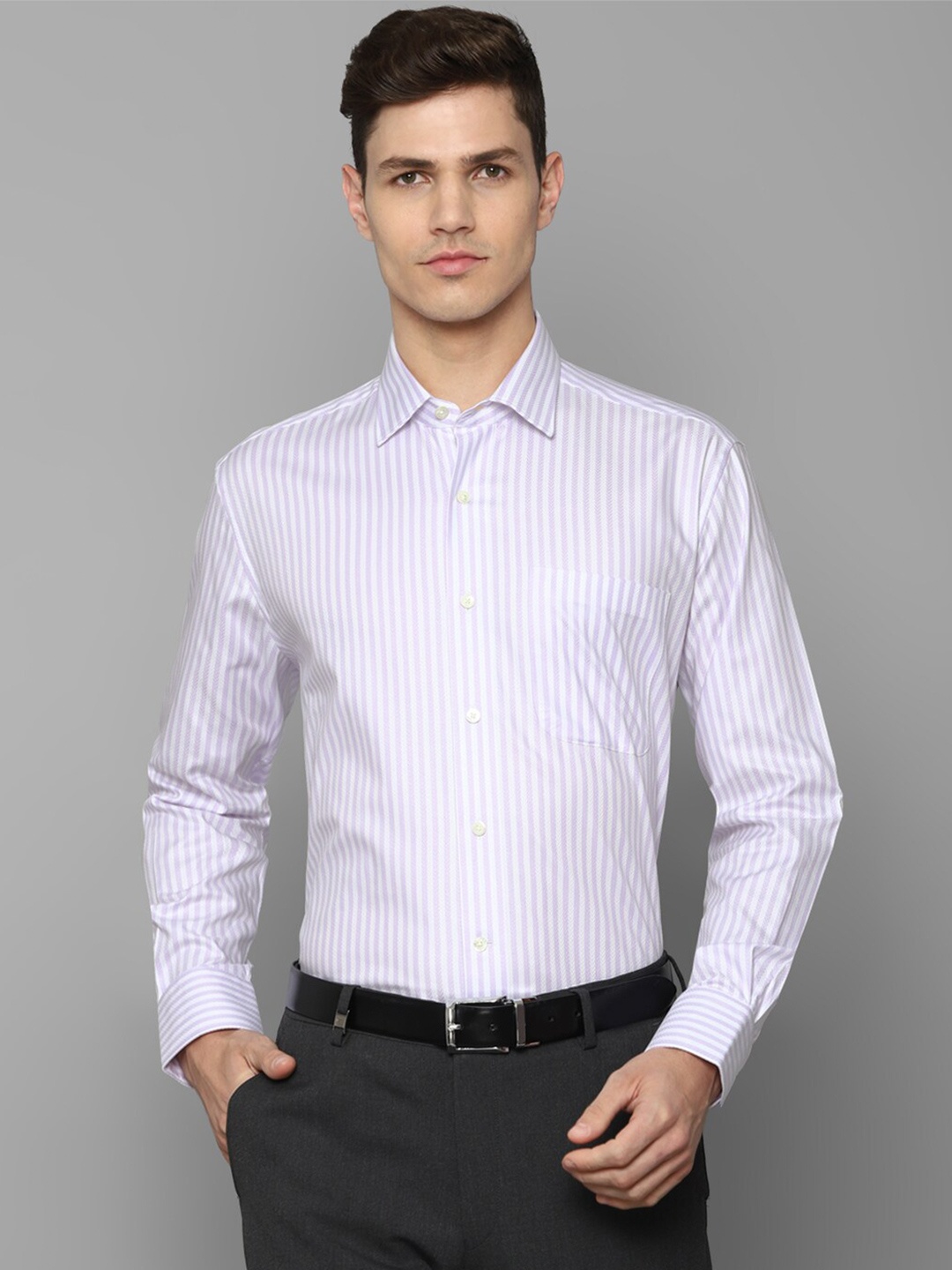 

Luxure by Louis Philippe Men Purple Striped Formal Shirt