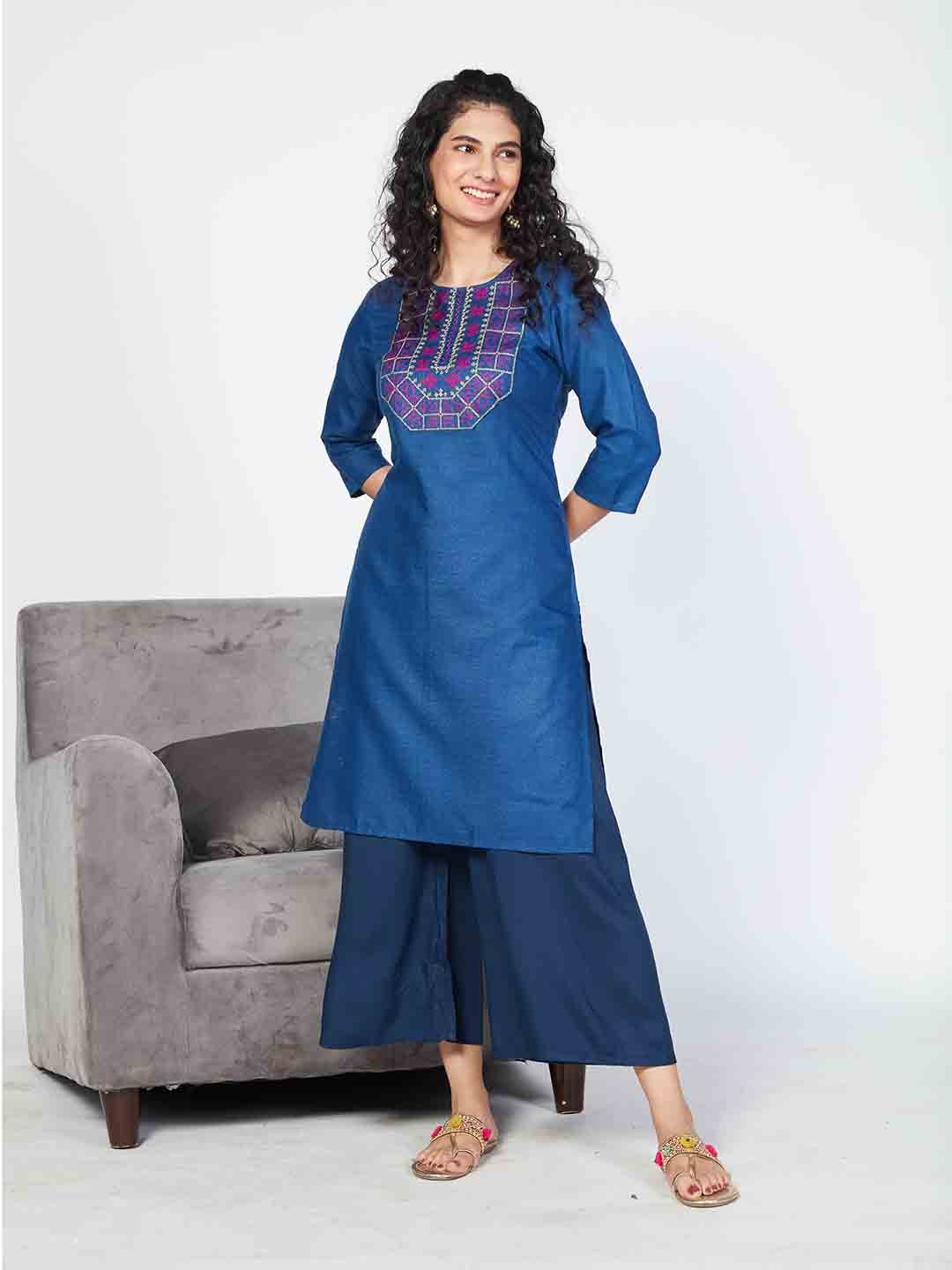 

V-Mart Women Navy Blue Ethnic Motifs Printed Cotton Round Neck Kurta