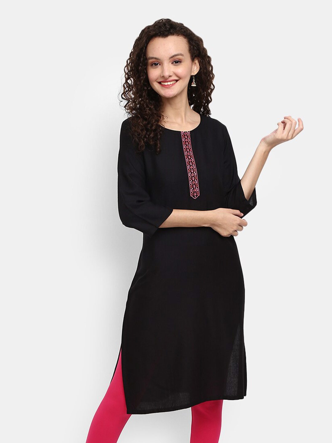 

V-Mart Women Black Ethnic Motifs Embroidered Round Neck Kurta