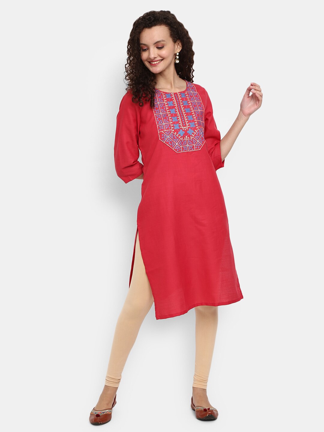 

V-Mart Women Coral Ethnic Motifs Embroidered Cotton Round Neck Kurta