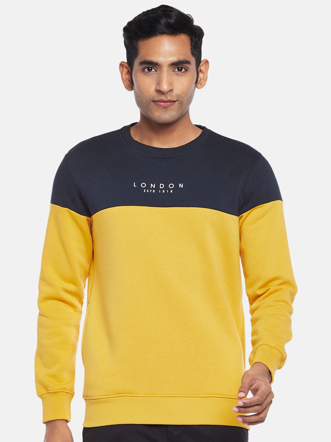 

BYFORD by Pantaloons Men Yellow Colourblocked Sweatshirt