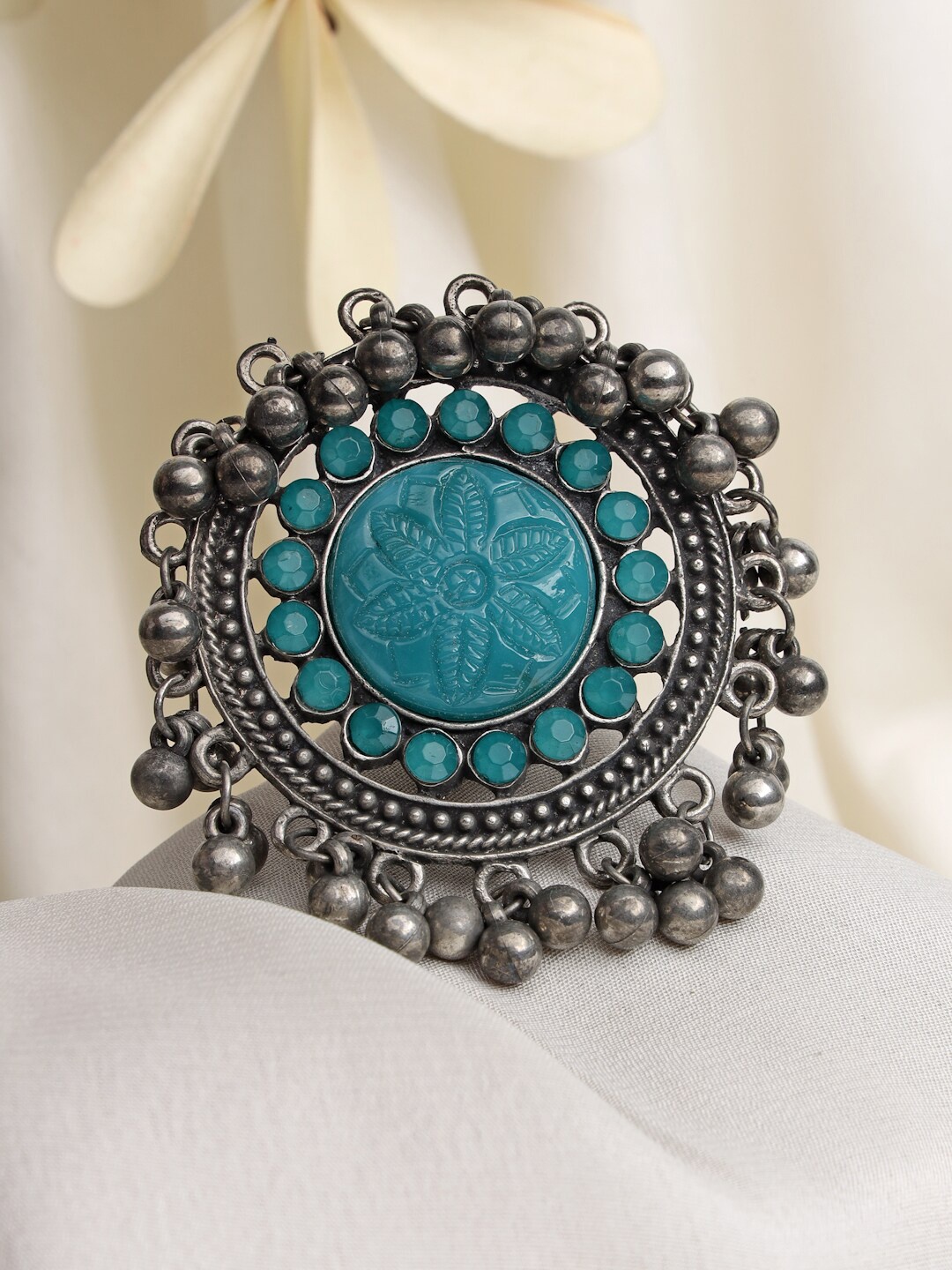 

Moedbuille Women Silver-Plated Turquoise Blue Crystal Studded Finger Ring