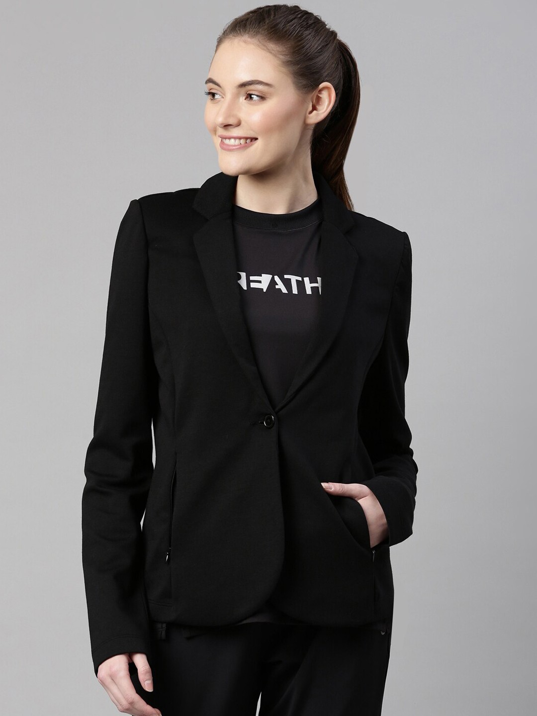 

Enamor Women Dry Fit Stretch Cotton Single-Breasted Sporty Blazer, Black