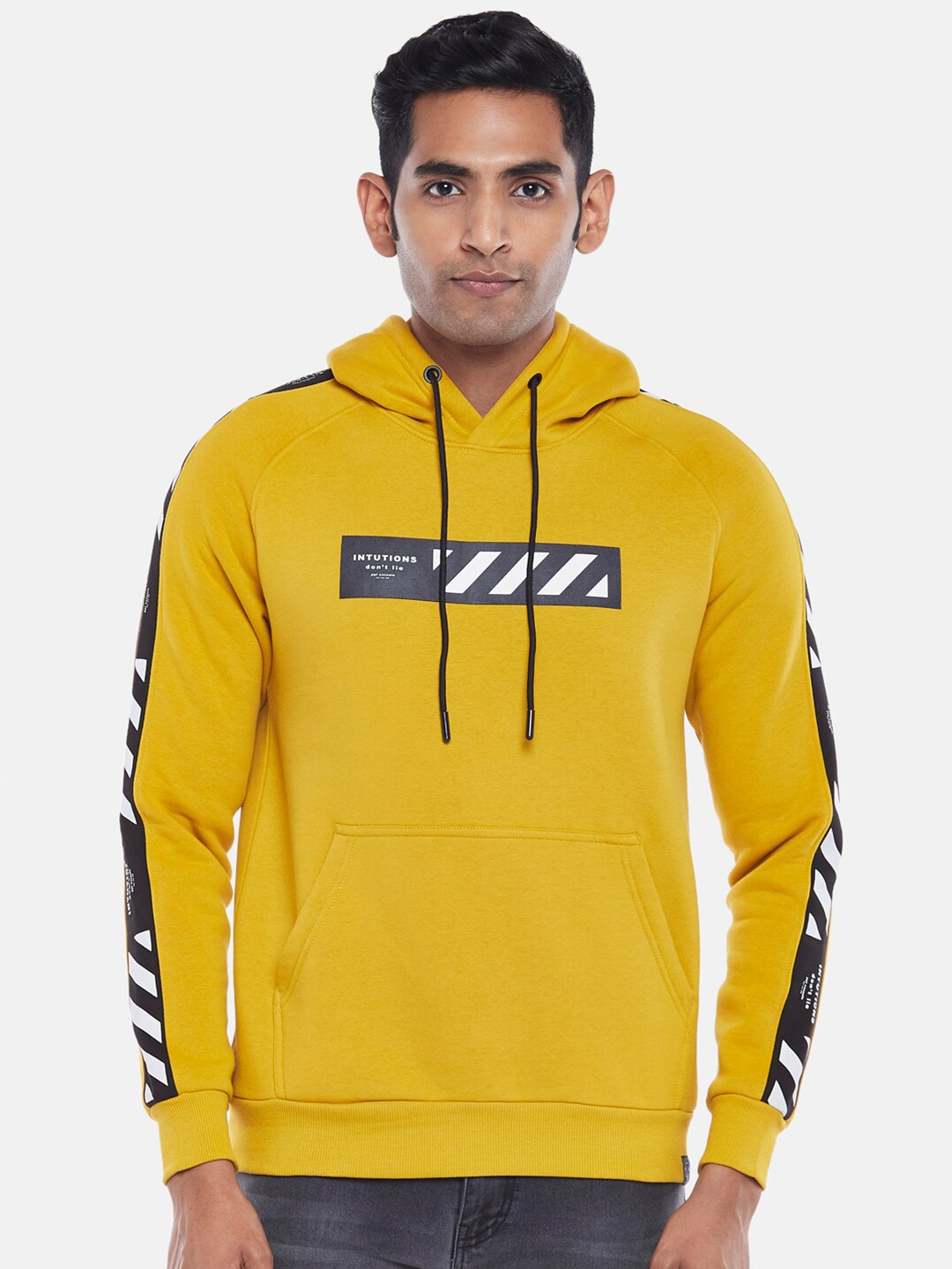 

People Men Mustard Printed Hooded Sweatshirt