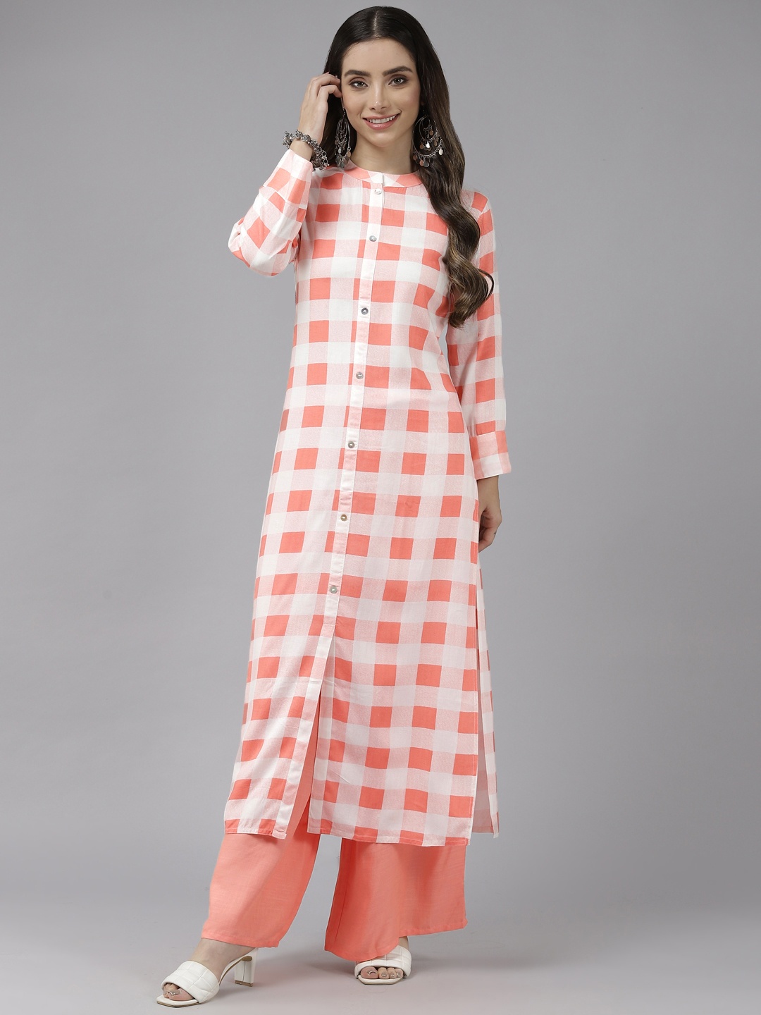 

Prakrti Women White Kurta with Trousers