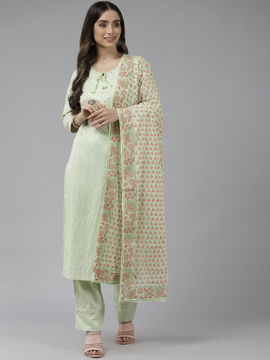

Prakrti Women Olive Green Ethnic Motifs Sequinned Kurta with Trousers & Dupatta