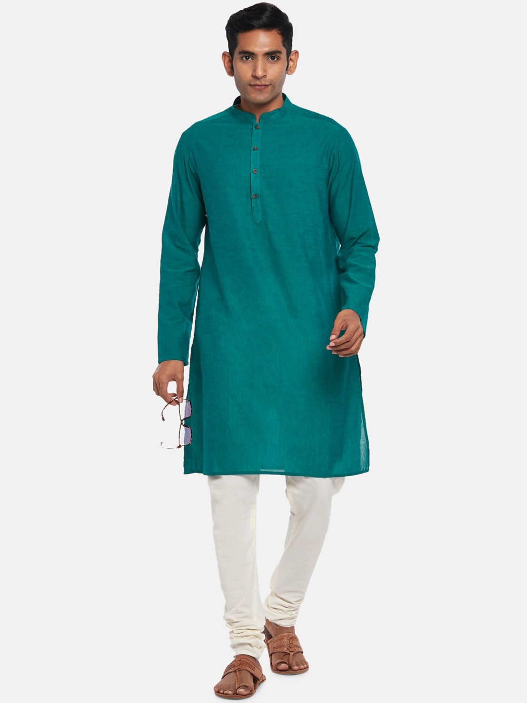 

indus route by Pantaloons Men Teal Solid Cotton Kurta