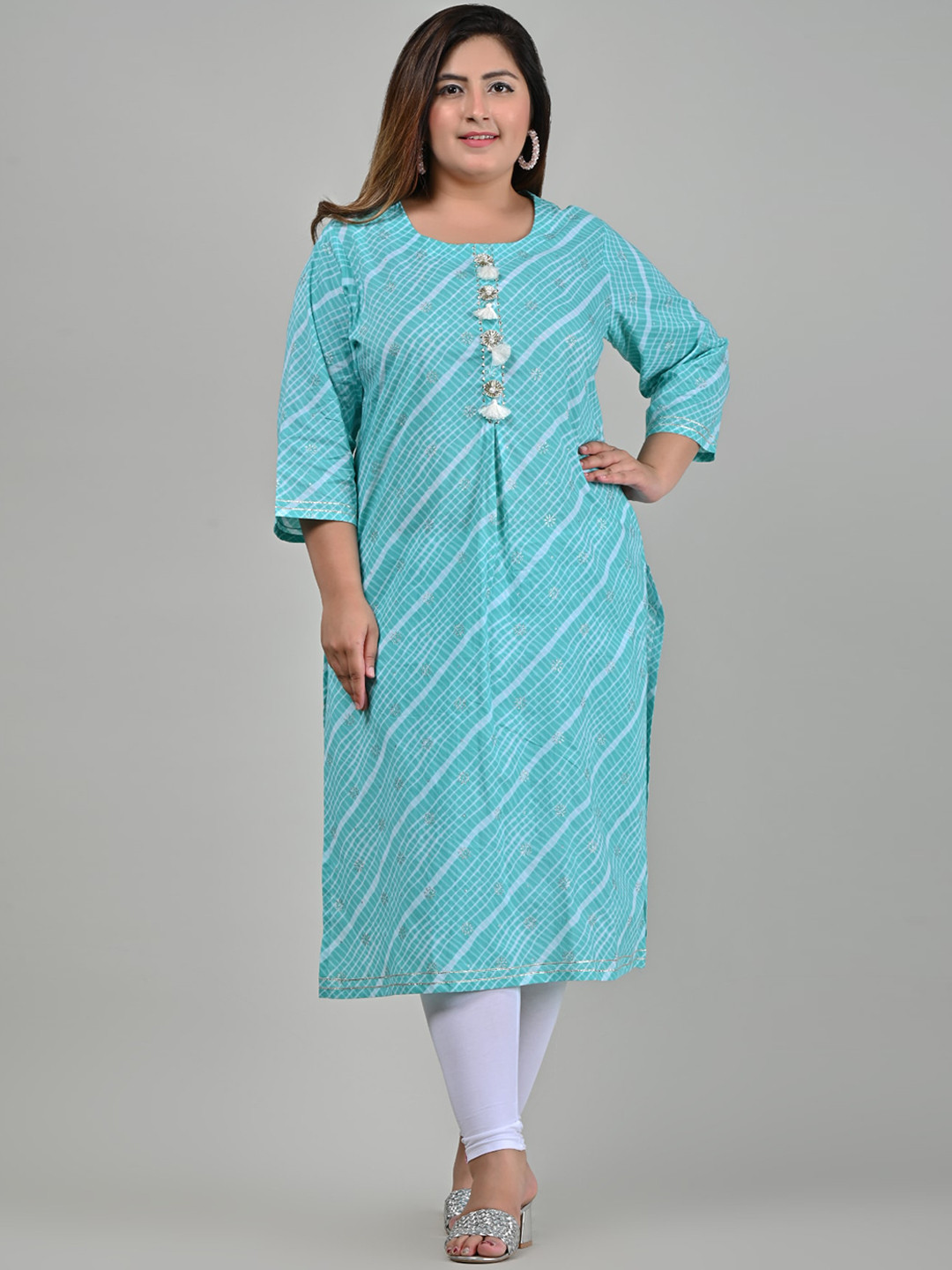 

Swasti Plus Size Women Turquoise Blue Leheriya Striped Kurta