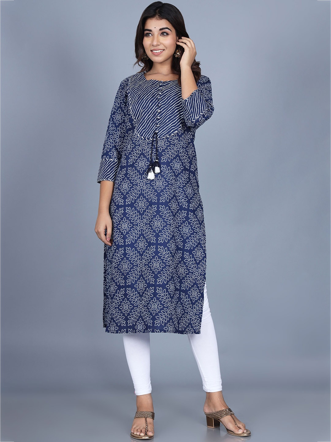 

Swasti Women Blue & White Bandhani Printed Striped Kurta