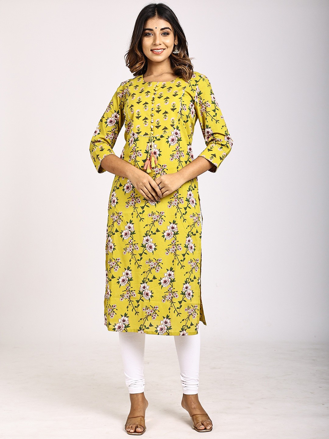 

Swasti Women Yellow Floral Printed Kurta