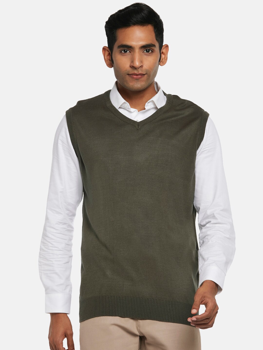 

BYFORD by Pantaloons Men Olive Green Sweater Vest