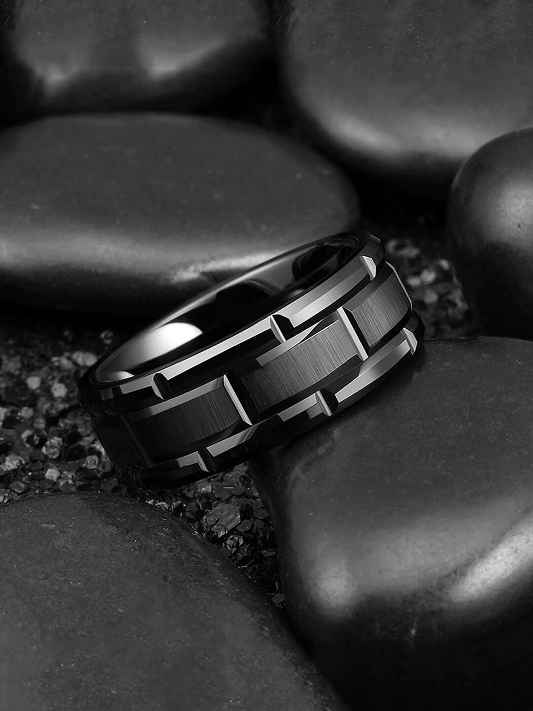 

Yellow Chimes Men Black Brick Pattern Finish Finger Ring