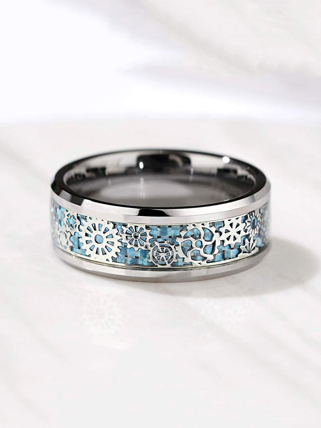 

Yellow Chimes Men Silver-Plated Wheel Design Band Finger Ring