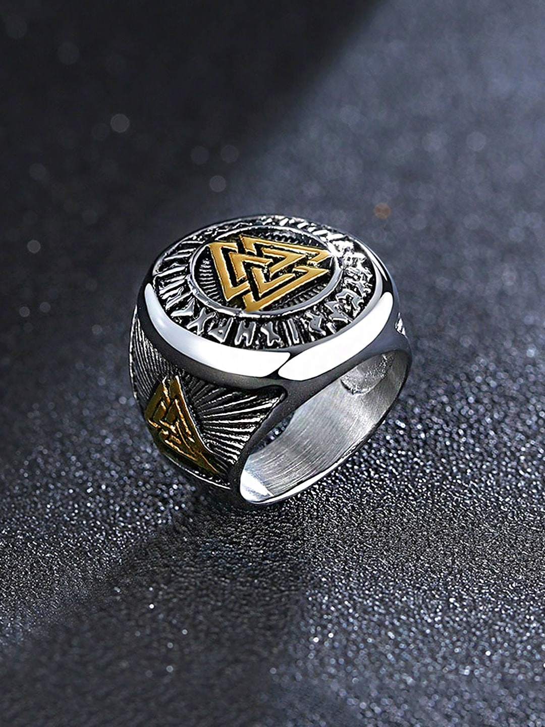 

Yellow Chimes Men Stainless Steel Rhodium-Plated Gold & Silver-Toned Finger Ring