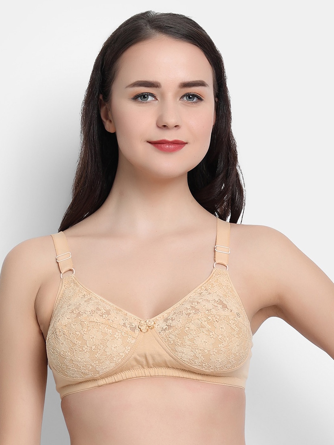 

VStar Nude-Coloured Bra Soft Seamed Cup Lightly Padded