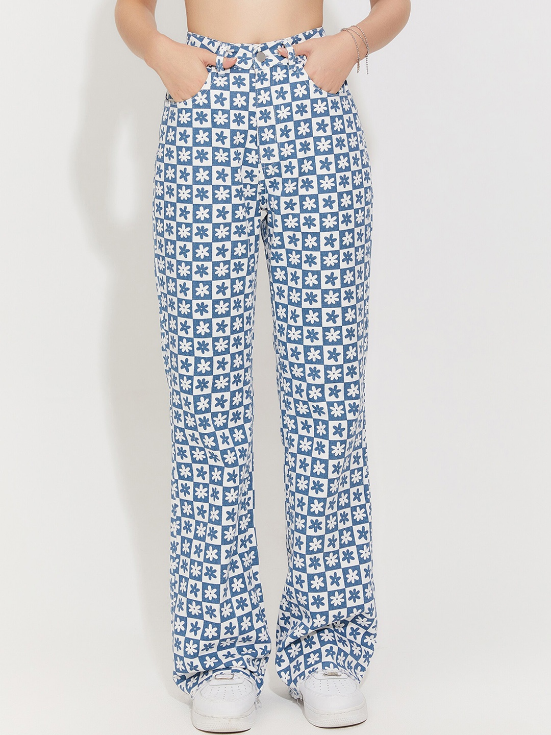 

URBANIC Women White Wide Leg High-Rise Printed Jeans