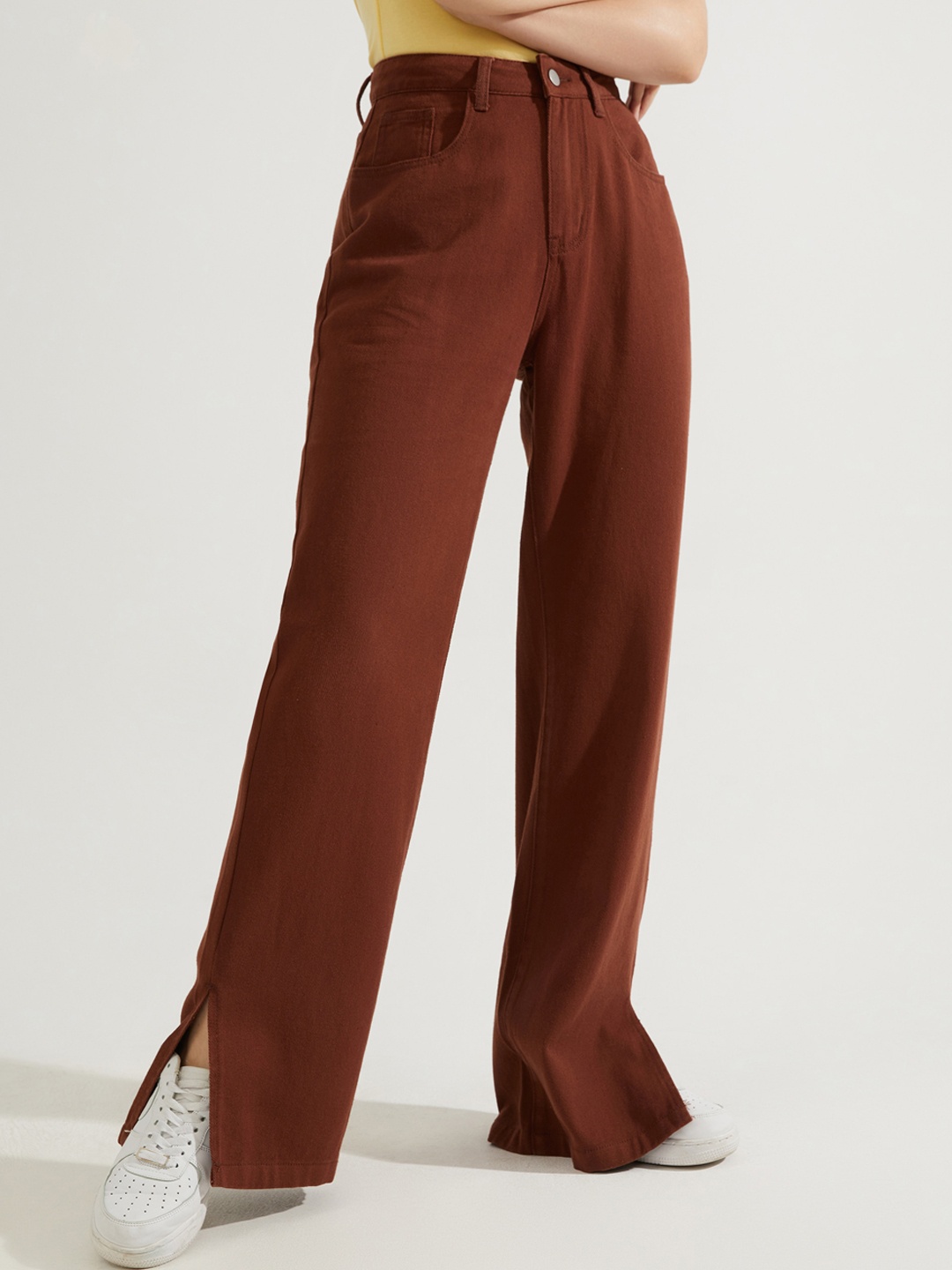 

URBANIC Women Brown Solid Relaxed Fit Cotton Jeans