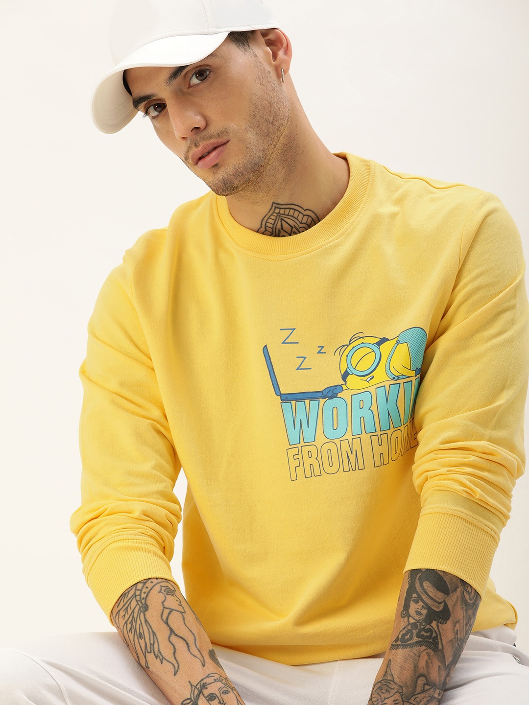 

Minions by Kook N Keech Men Yellow Minion Graphic Printed Pure Cotton Sweatshirt