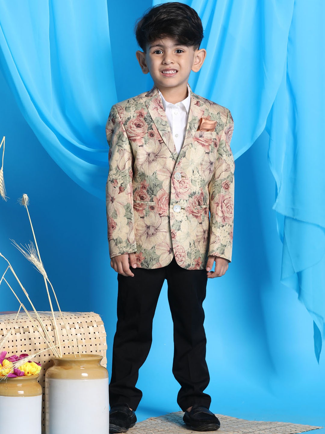 

VASTRAMAY Boys Beige Printed Single Breasted Blazer