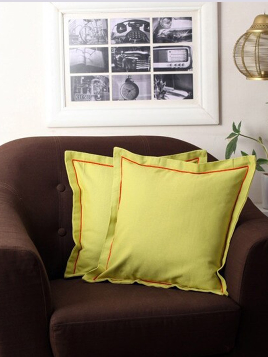 

Lushomes Green & Red Pack of 2 Cotton Square Cushion Covers