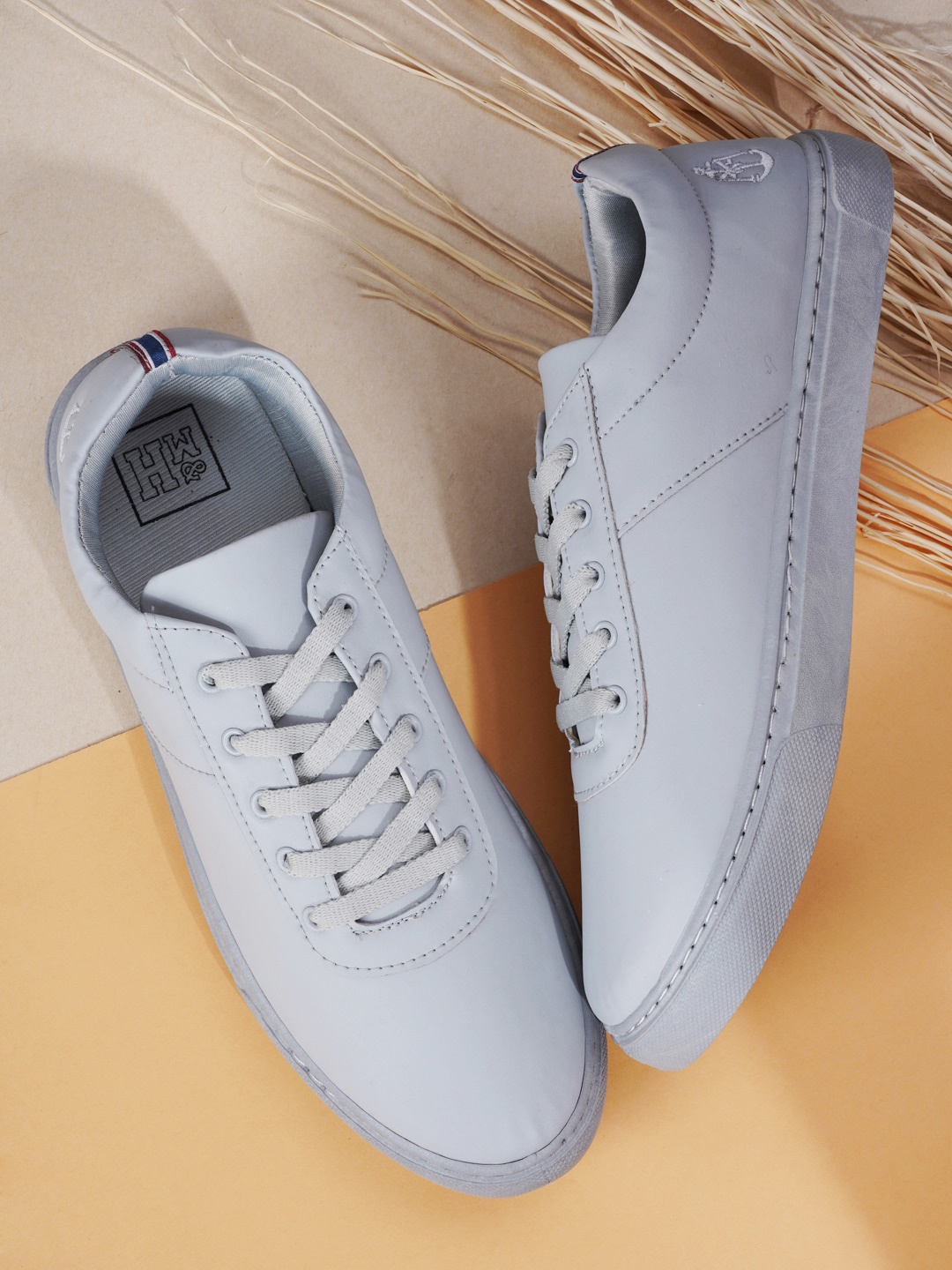 

Mast & Harbour Men Grey Casual Sneakers