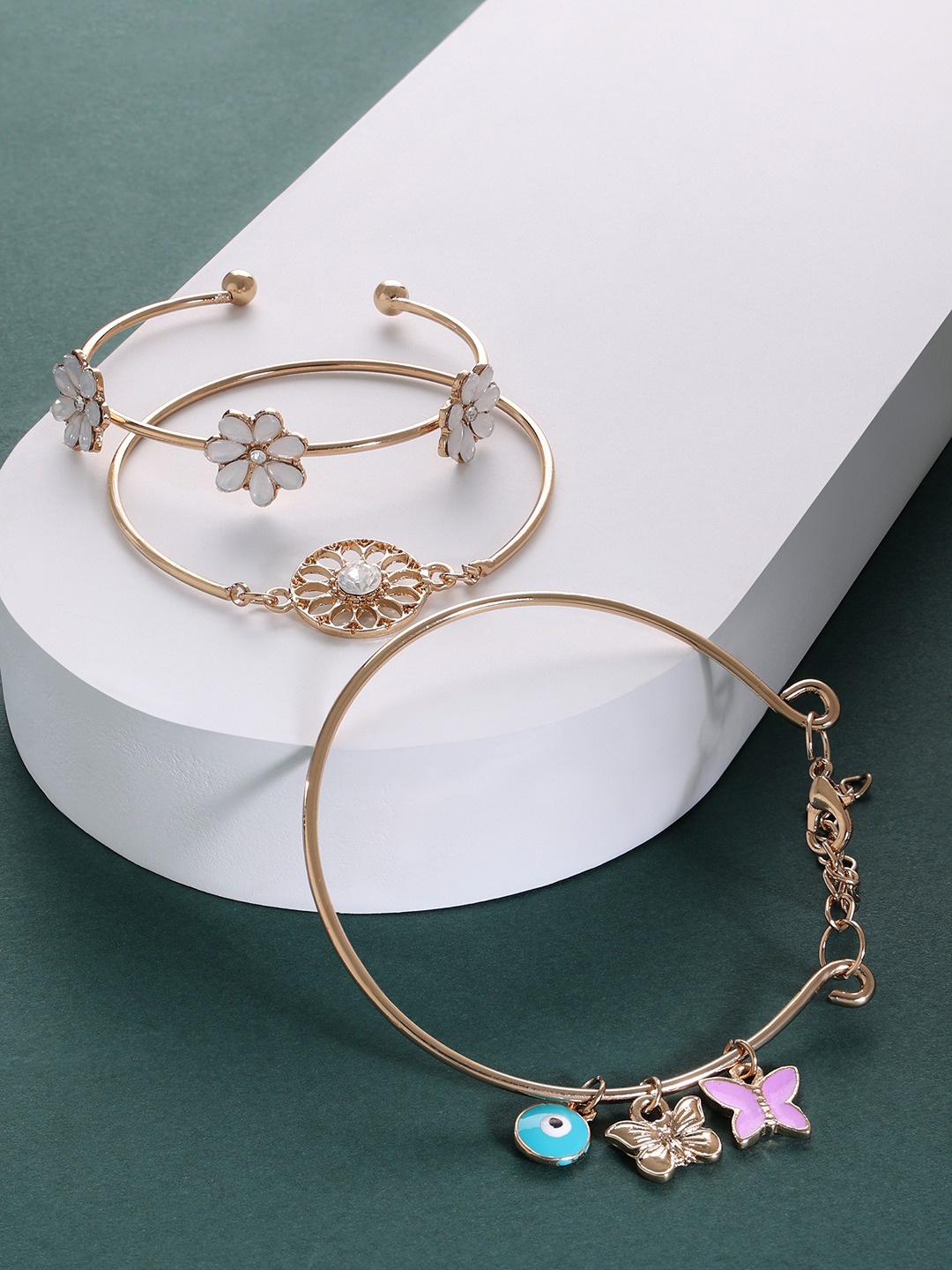 

Zaveri Pearls Women Pack Of 3 Gold-Toned & Pink Enamelled Gold-Plated Cuff Bracelet